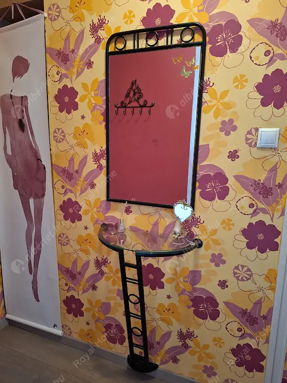 Kiadó albérlet 185000 Ft/hó áron: Budapest, X. kerület  Szőlőhegy utca. Mérete: 27 nm, 1 szobás | Alberlet.hu - 6605520