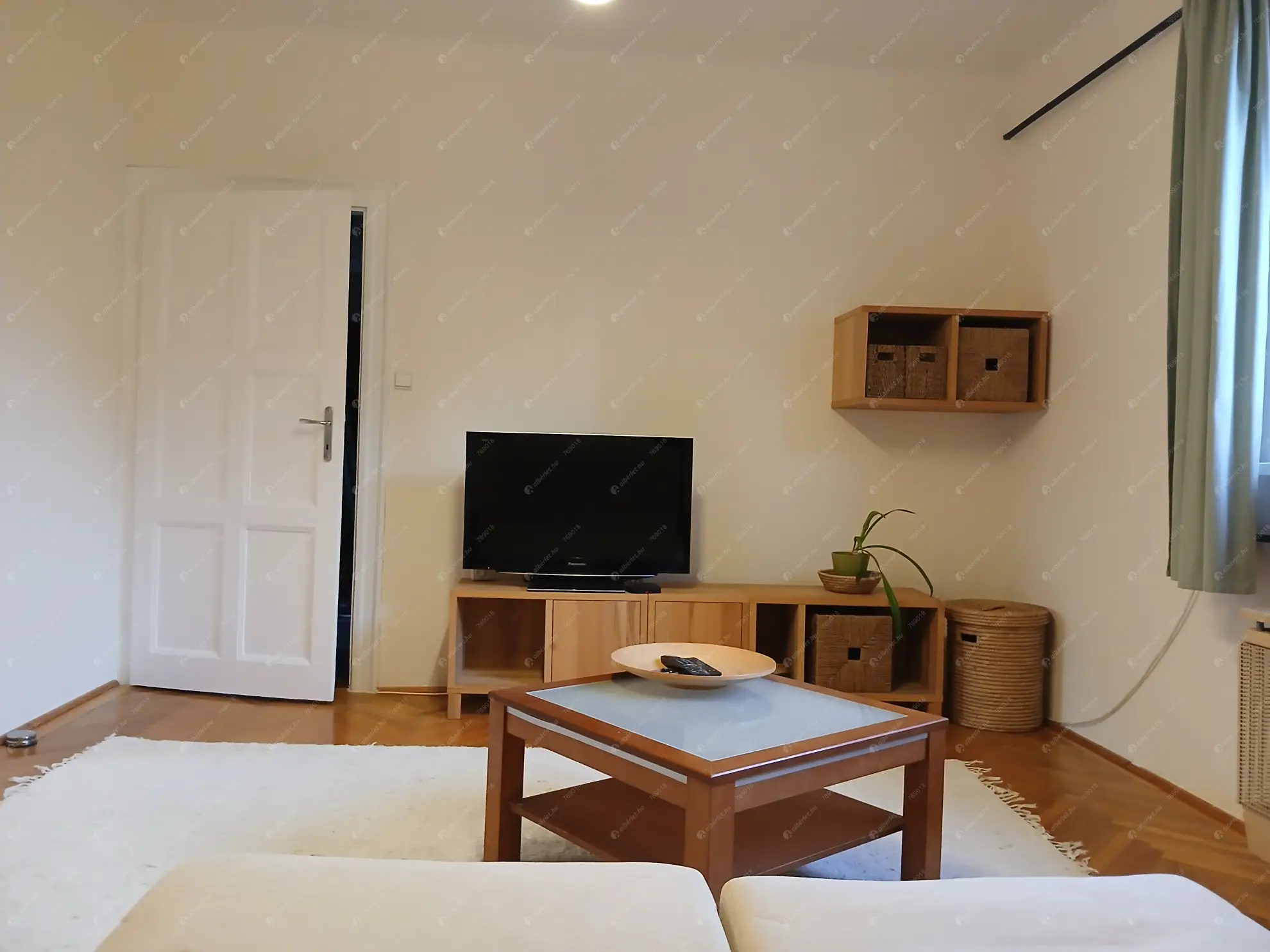 Kiadó albérlet 200000 Ft/hó áron: Budapest, X. kerület  Üllői köz. Mérete: 35 nm, 1 szobás | Alberlet.hu - 6547535