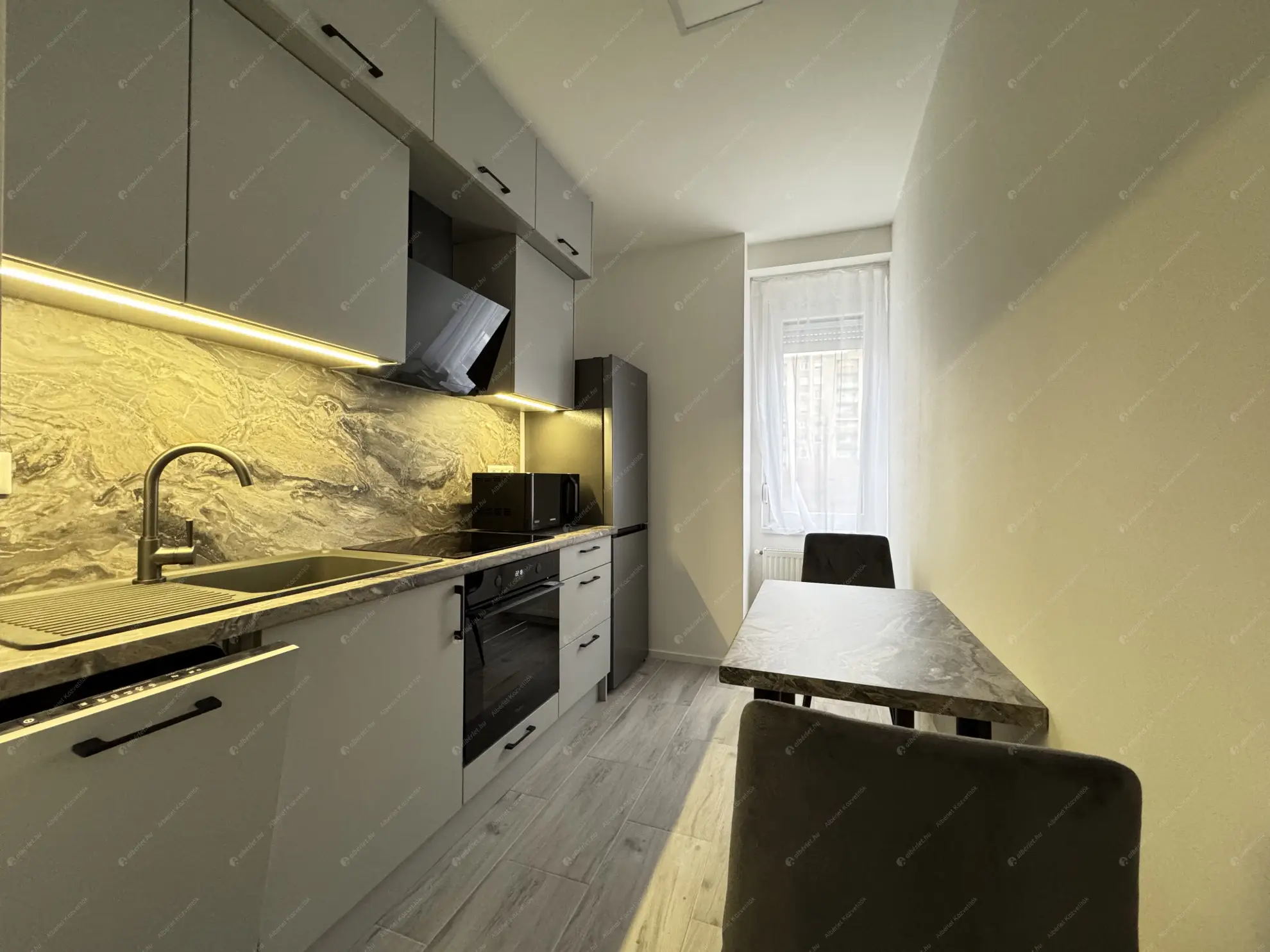 Kiadó albérlet 240000 Ft/hó áron: Budapest, X. kerület  Üllői út. Mérete: 42 nm, 1 szobás | Alberlet.hu - 6589628