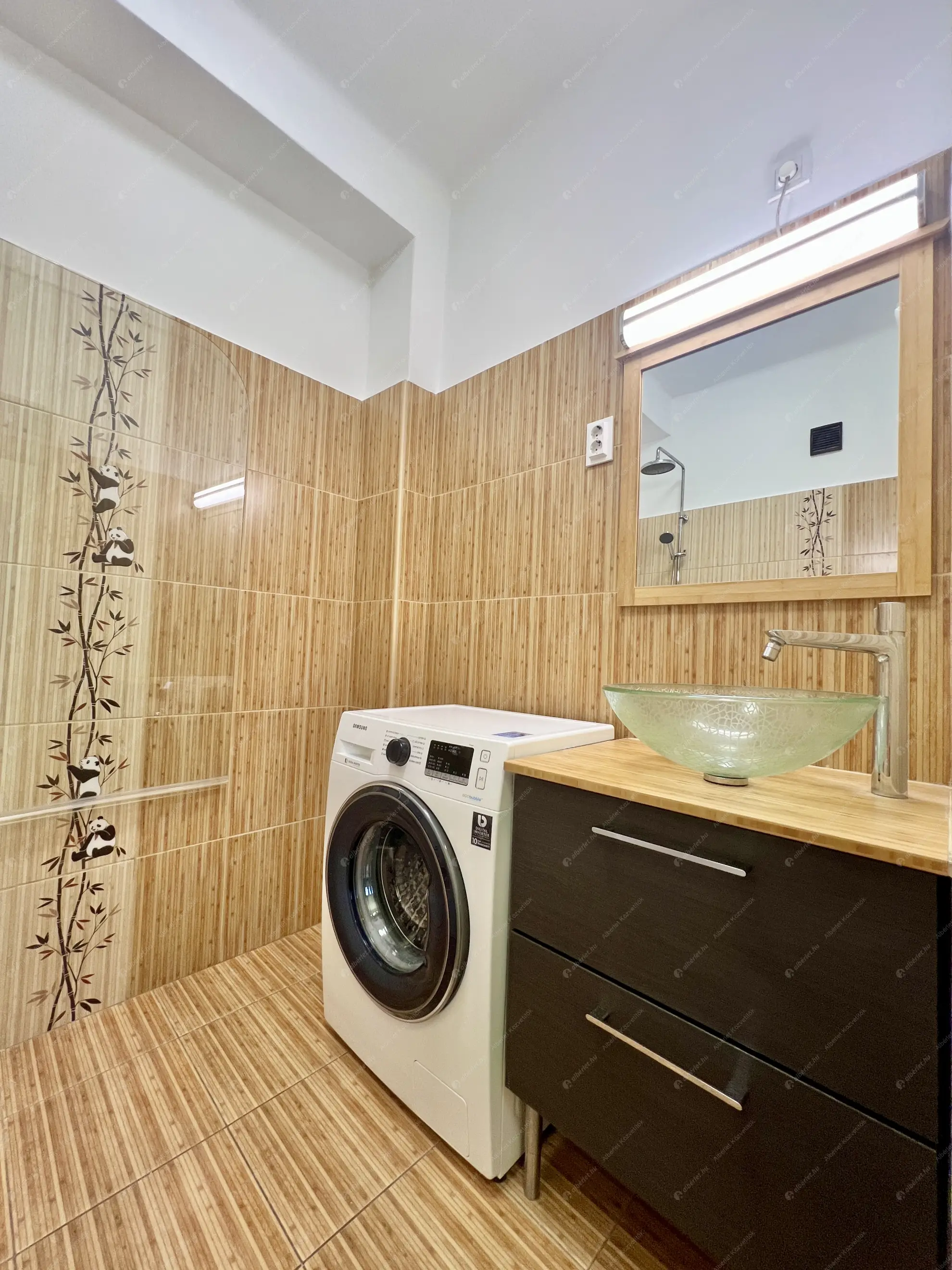 Kiadó albérlet 220000 Ft/hó áron: Budapest, X. kerület  Üllői út. Mérete: 56 nm, 1 szobás | Alberlet.hu - 6596697