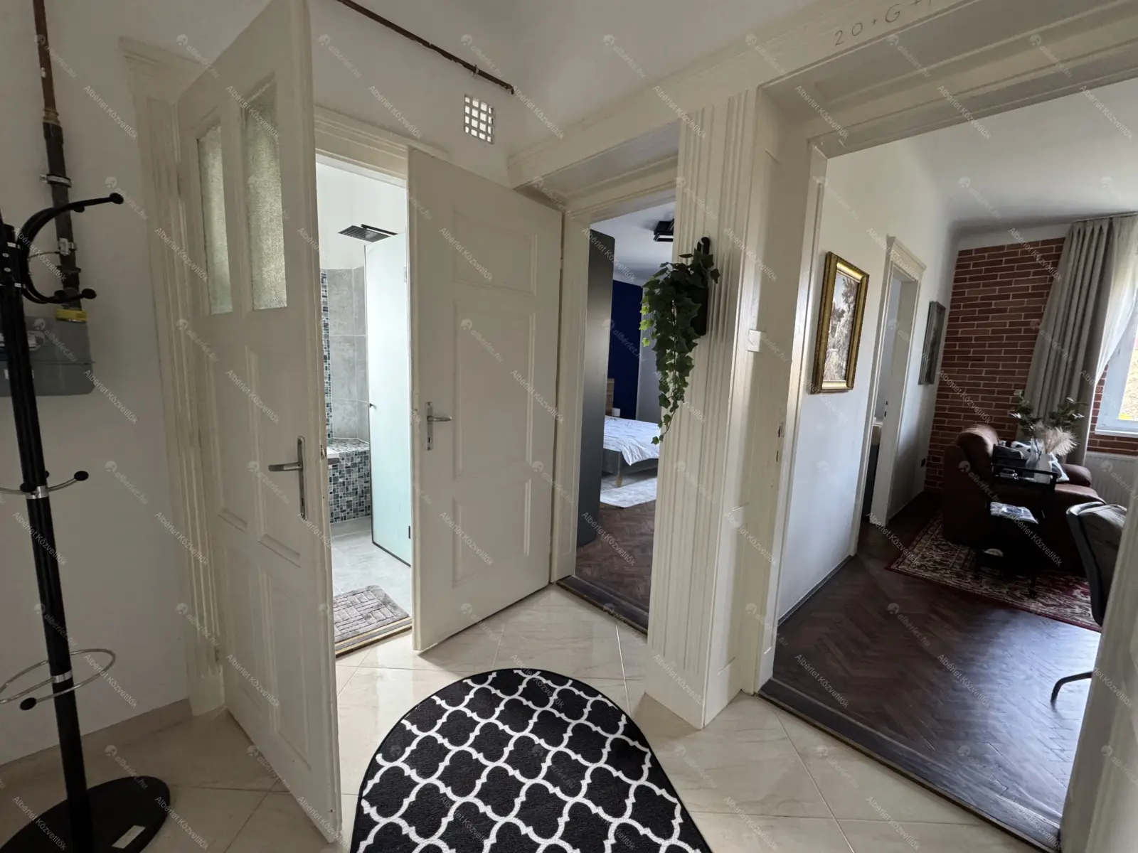 Kiadó albérlet 300000 Ft/hó áron: Budapest, X. kerület  Üllői út. Mérete: 80 nm, 3 szobás | Alberlet.hu - 6698162