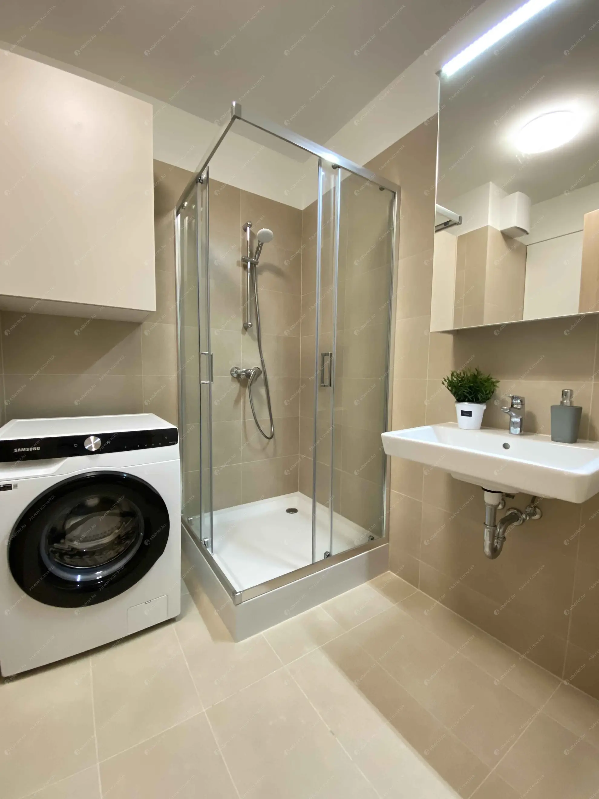 Kiadó albérlet 230000 Ft/hó áron: Budapest, X. kerület  Zágrábi utca. Mérete: 42 nm, 1 szobás | Alberlet.hu - 6612775