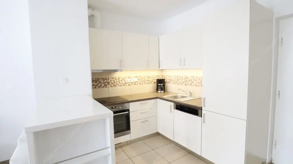 Kiadó albérlet 261000 Ft/hó áron: Budapest, XI. kerület  Alíz utca. Mérete: 36 nm, 1 szobás | Alberlet.hu - 6611258