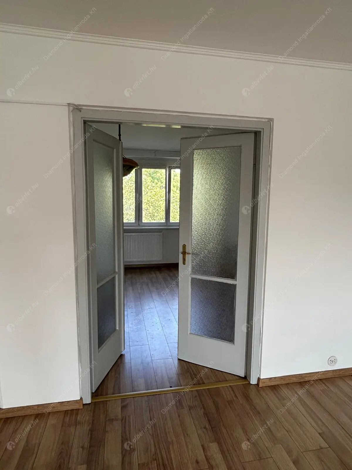 Kiadó albérlet 275000 Ft/hó áron: Budapest, XI. kerület  Allende park. Mérete: 65 nm, 3 szobás | Alberlet.hu - 6552694