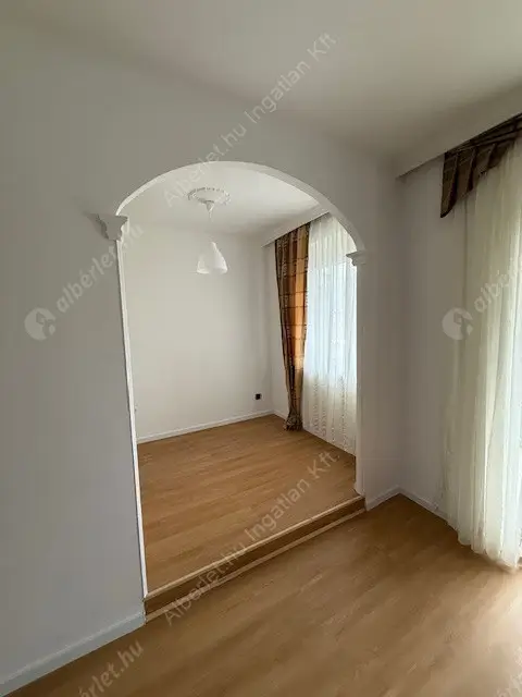 Kiadó albérlet 320000 Ft/hó áron: Budapest, XI. kerület  Baradla köz. Mérete: 60 nm, 2 szobás | Alberlet.hu - 6606044