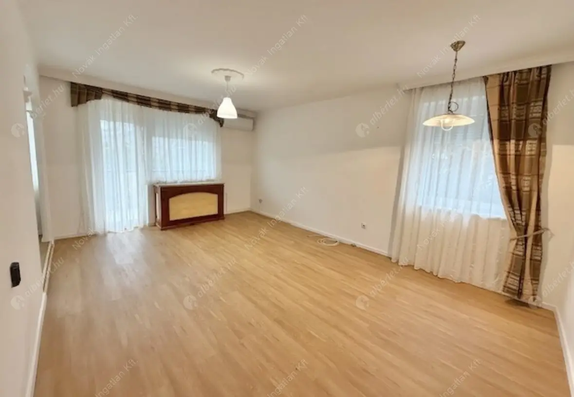 Kiadó albérlet 299000 Ft/hó áron: Budapest, XI. kerület  Baradla köz. Mérete: 60 nm, 2 szobás | Alberlet.hu - 6611298