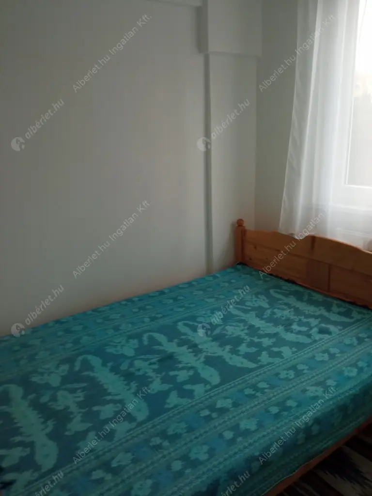 Kiadó albérlet 210000 Ft/hó áron: Budapest, XI. kerület  Baranyai tér. Mérete: 38 nm, 1 szobás | Alberlet.hu - 6610015