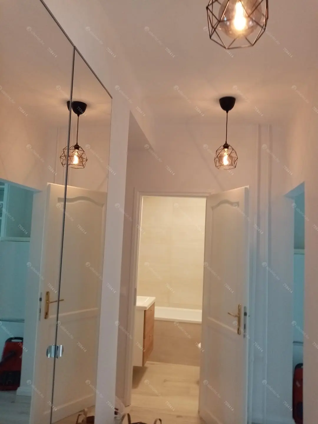 Kiadó albérlet 290000 Ft/hó áron: Budapest, XI. kerület  Baranyai tér. Mérete: 43 nm, 1 szobás | Alberlet.hu - 6422363