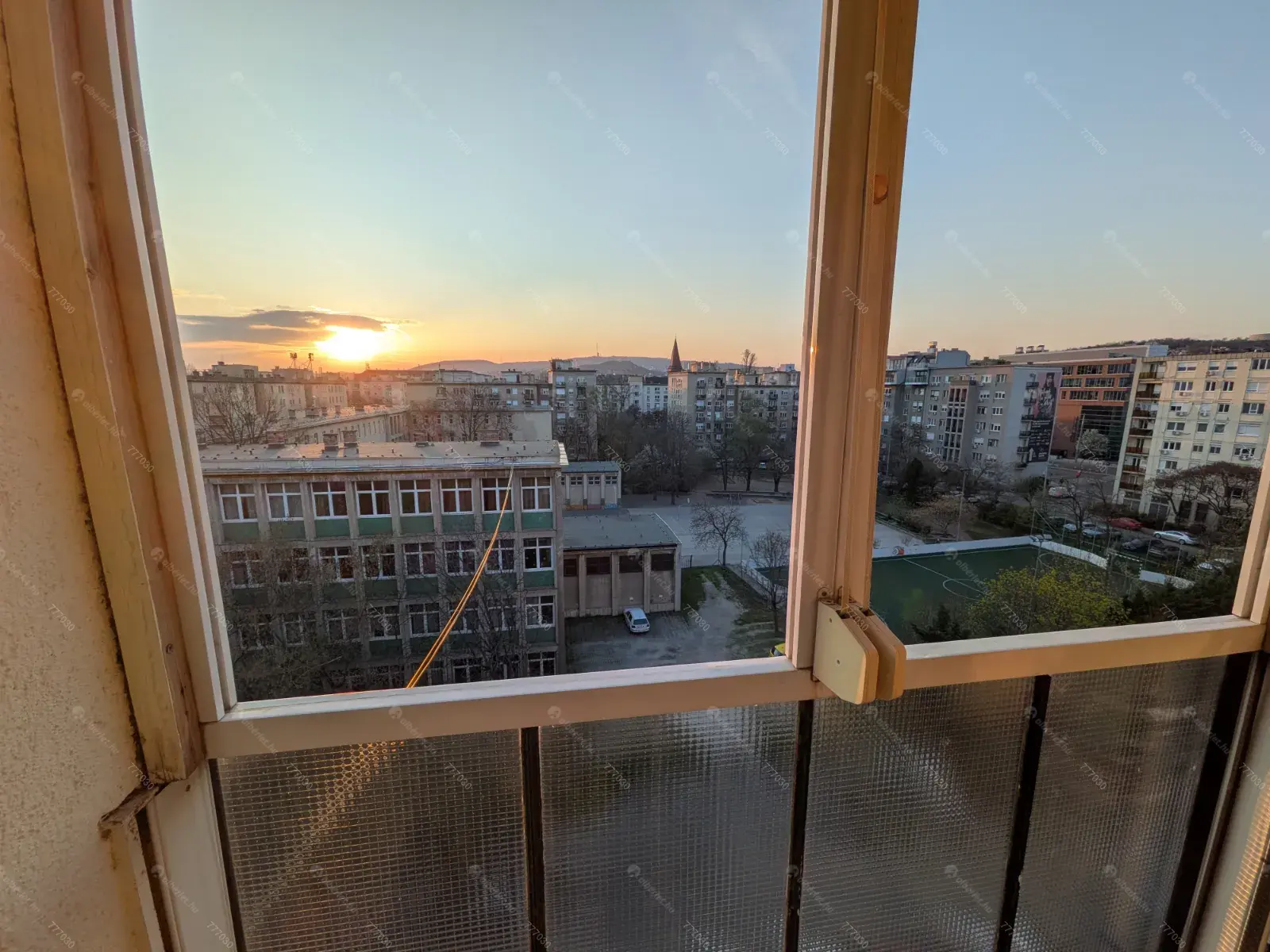 Kiadó albérlet 265000 Ft/hó áron: Budapest, XI. kerület  Baranyai tér. Mérete: 55 nm, 2 szobás | Alberlet.hu - 6697075