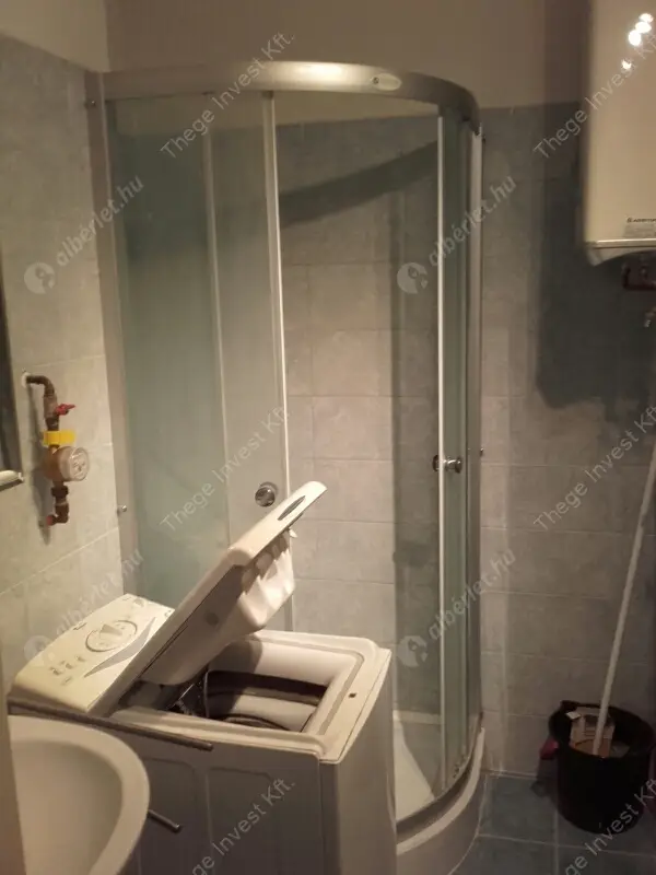 Kiadó albérlet 259000 Ft/hó áron: Budapest, XI. kerület  Baranyai utca. Mérete: 42 nm, 3 szobás | Alberlet.hu - 6578100