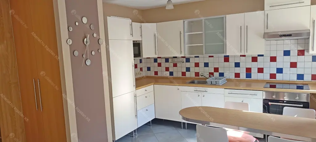 Kiadó albérlet 235000 Ft/hó áron: Budapest, XI. kerület  Baranyai utca. Mérete: 47 nm, 1 szobás | Alberlet.hu - 6688228