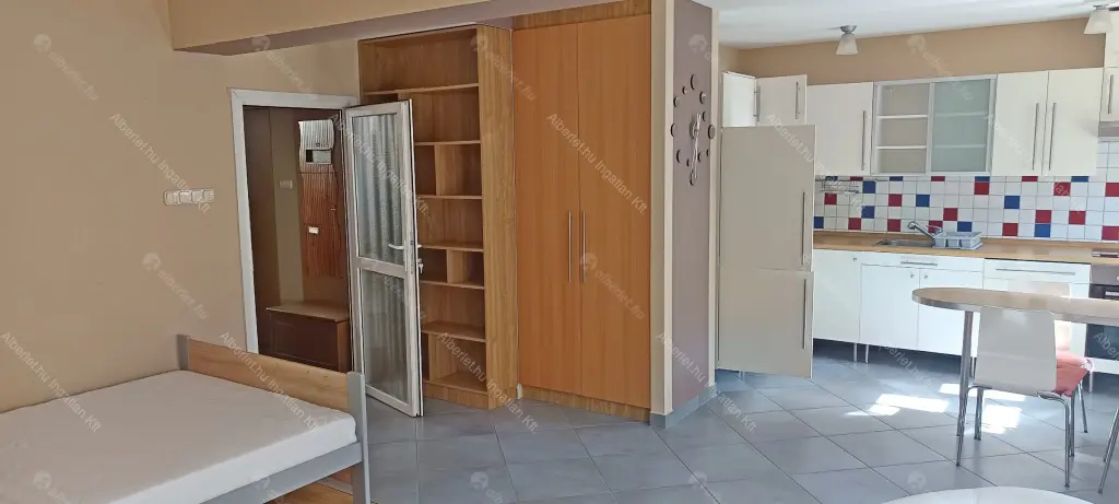 Kiadó albérlet 235000 Ft/hó áron: Budapest, XI. kerület  Baranyai utca. Mérete: 47 nm, 1 szobás | Alberlet.hu - 6688230