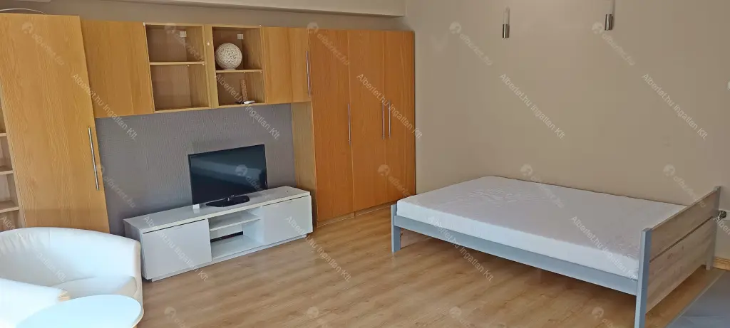 Kiadó albérlet 235000 Ft/hó áron: Budapest, XI. kerület  Baranyai utca. Mérete: 47 nm, 1 szobás | Alberlet.hu - 6688238