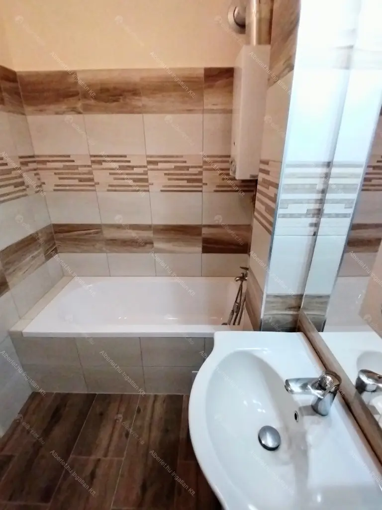 Kiadó albérlet 280000 Ft/hó áron: Budapest, XI. kerület  Baranyai utca. Mérete: 51 nm, 2 szobás | Alberlet.hu - 6674725