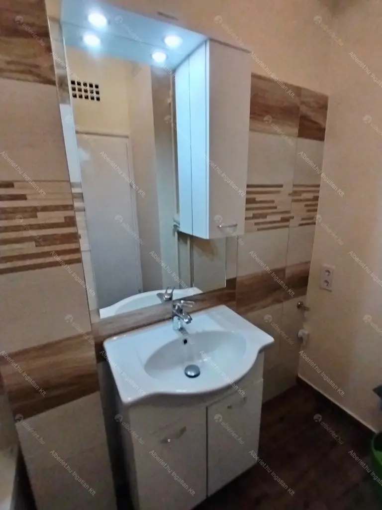 Kiadó albérlet 280000 Ft/hó áron: Budapest, XI. kerület  Baranyai utca. Mérete: 51 nm, 2 szobás | Alberlet.hu - 6674726