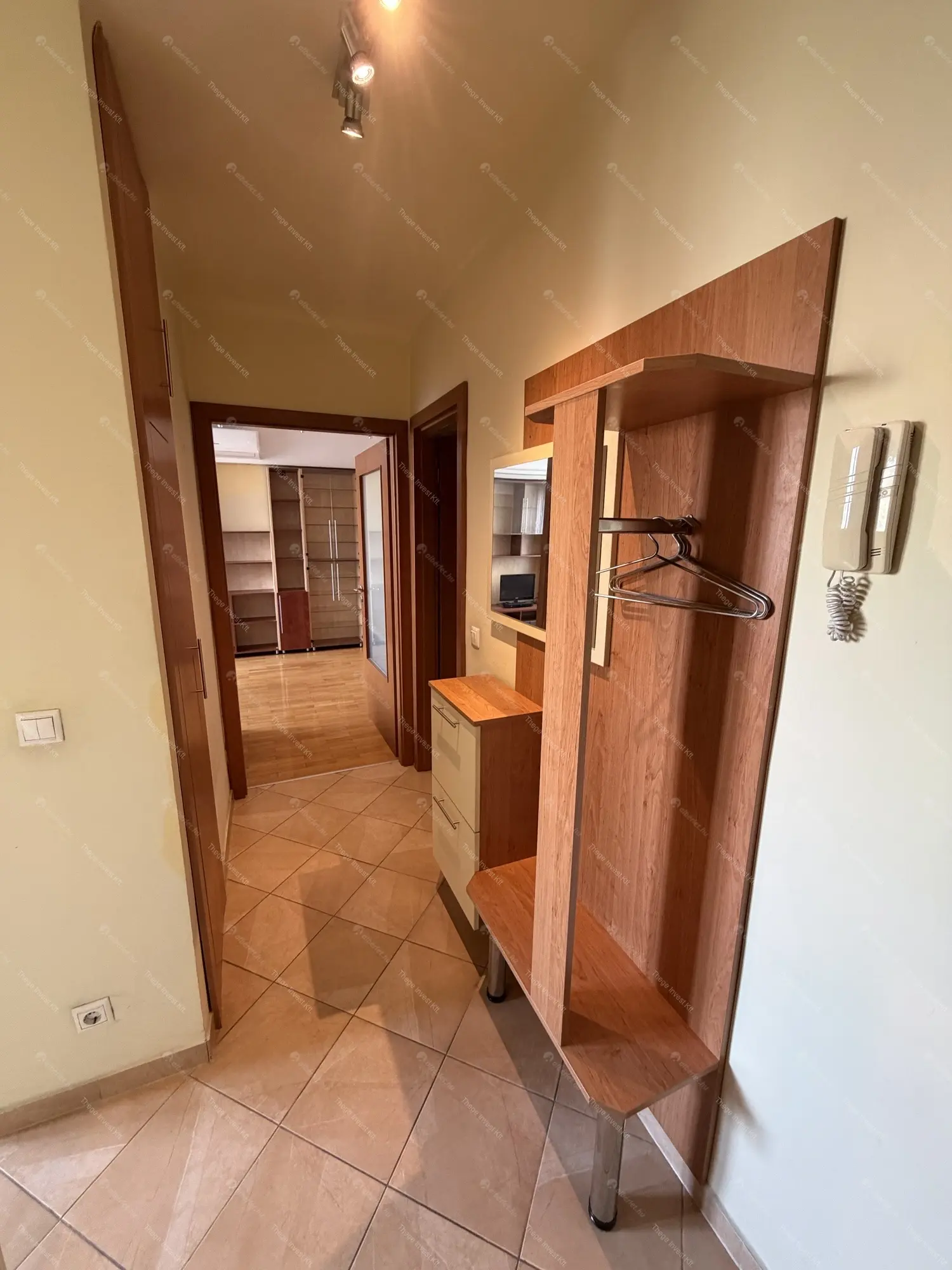 Kiadó albérlet 300000 Ft/hó áron: Budapest, XI. kerület  Baranyai utca. Mérete: 56 nm, 2 szobás | Alberlet.hu - 6707773