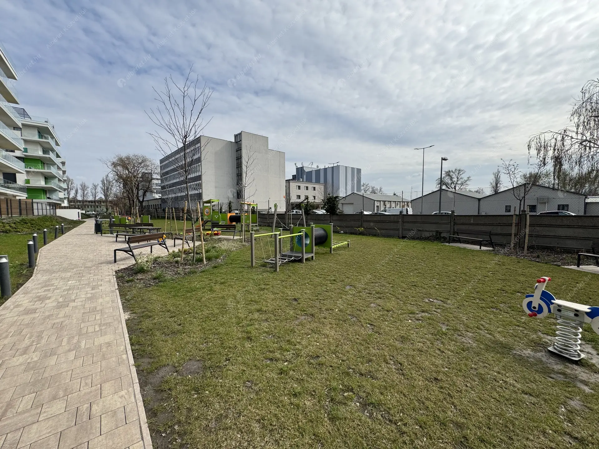 Kiadó albérlet 265000 Ft/hó áron: Budapest, XI. kerület  Barázda utca. Mérete: 48 nm, 2 szobás | Alberlet.hu - 6441071