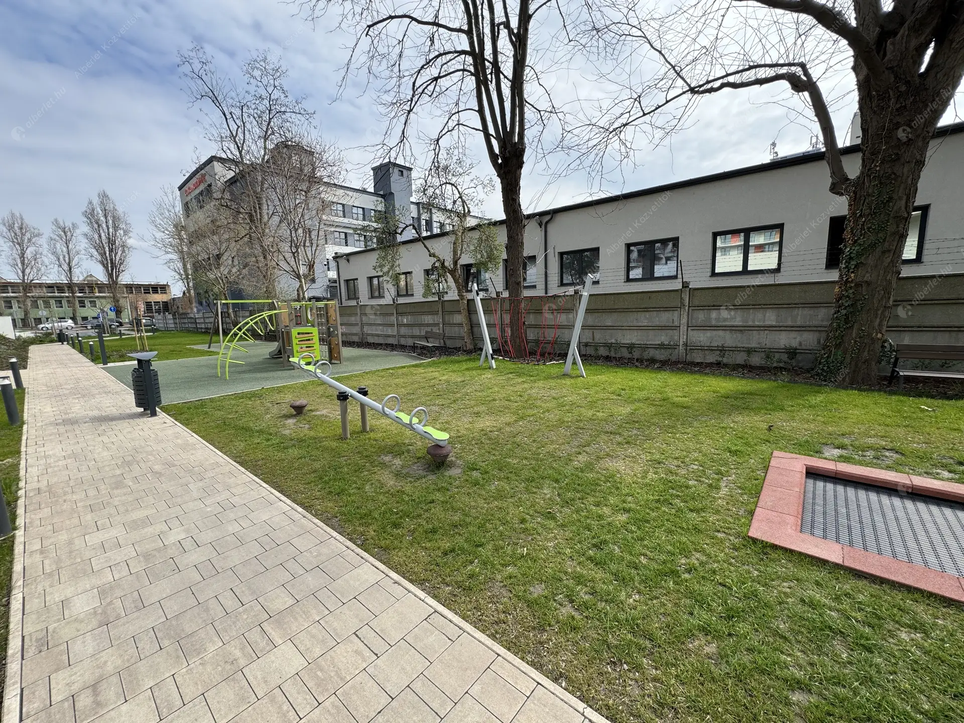 Kiadó albérlet 265000 Ft/hó áron: Budapest, XI. kerület  Barázda utca. Mérete: 48 nm, 2 szobás | Alberlet.hu - 6441073