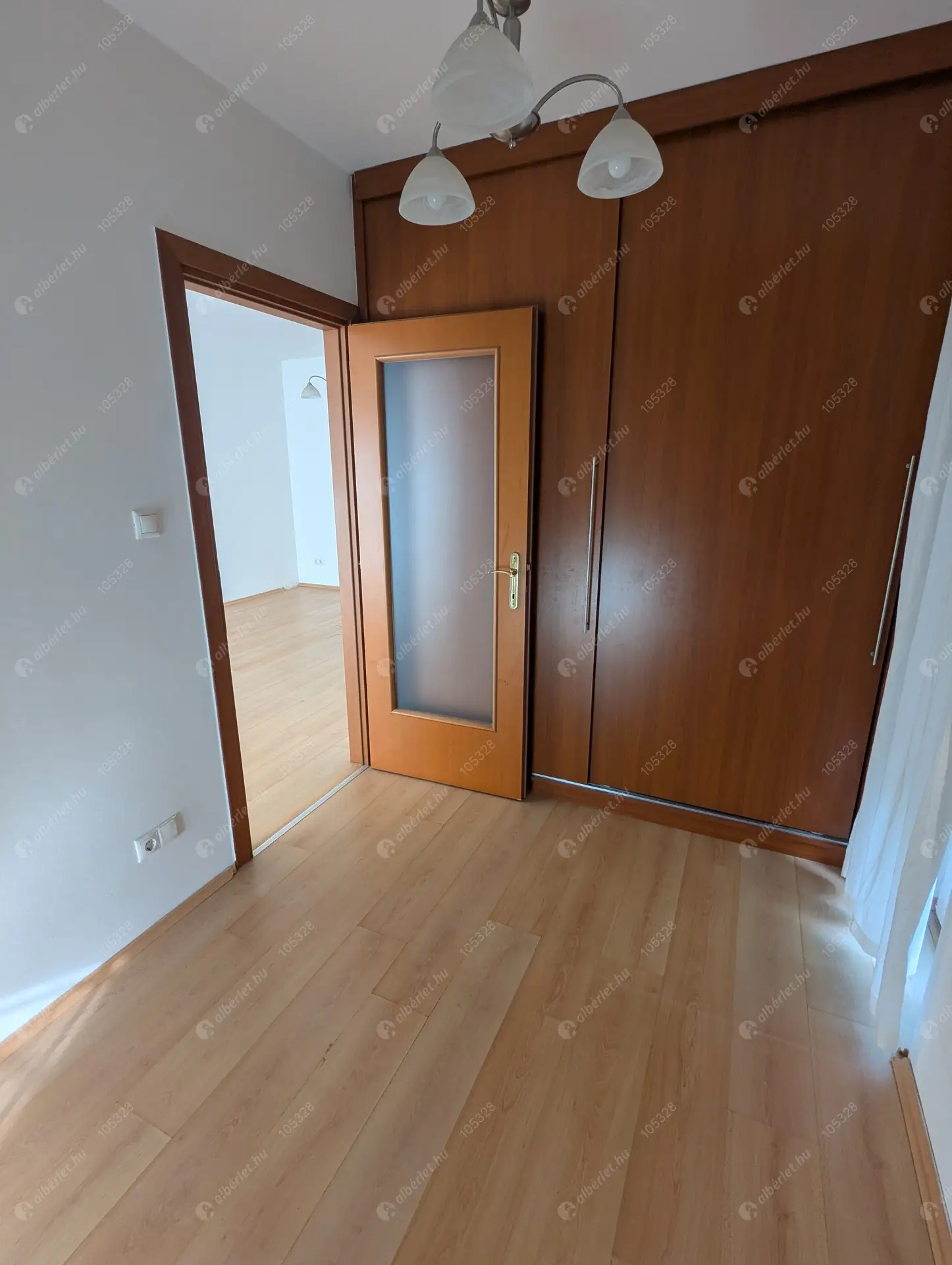 Kiadó albérlet 270000 Ft/hó áron: Budapest, XI. kerület  Barázda utca. Mérete: 55 nm, 2 szobás | Alberlet.hu - 6527065