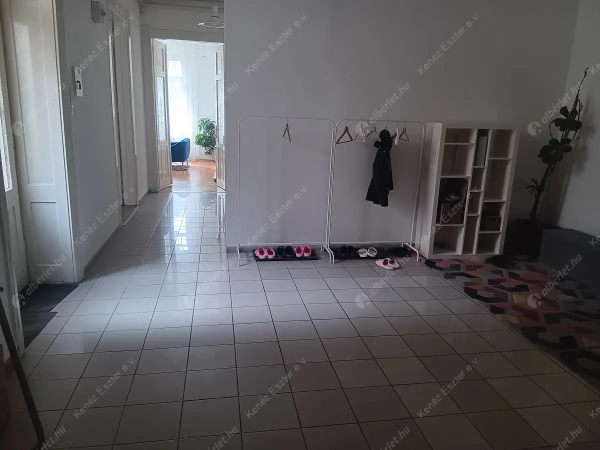 Kiadó albérlet 750000 Ft/hó áron: Budapest, XI. kerület  Bartók Béla út. Mérete: 166 nm, 5 szobás | Alberlet.hu - 6568709