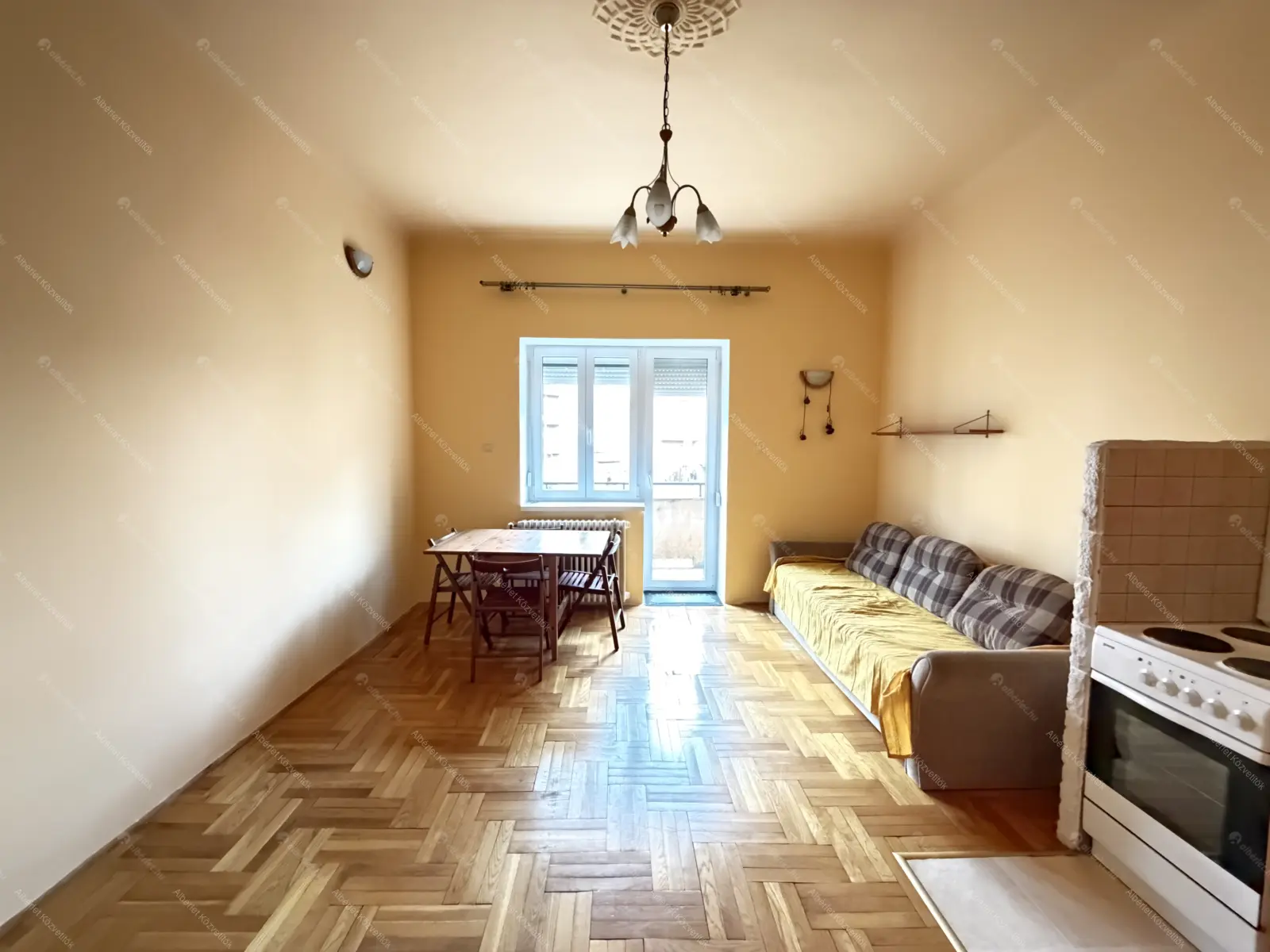 Kiadó albérlet 175000 Ft/hó áron: Budapest, XI. kerület  Bartók Béla út. Mérete: 29 nm, 1 szobás | Alberlet.hu - 6687133