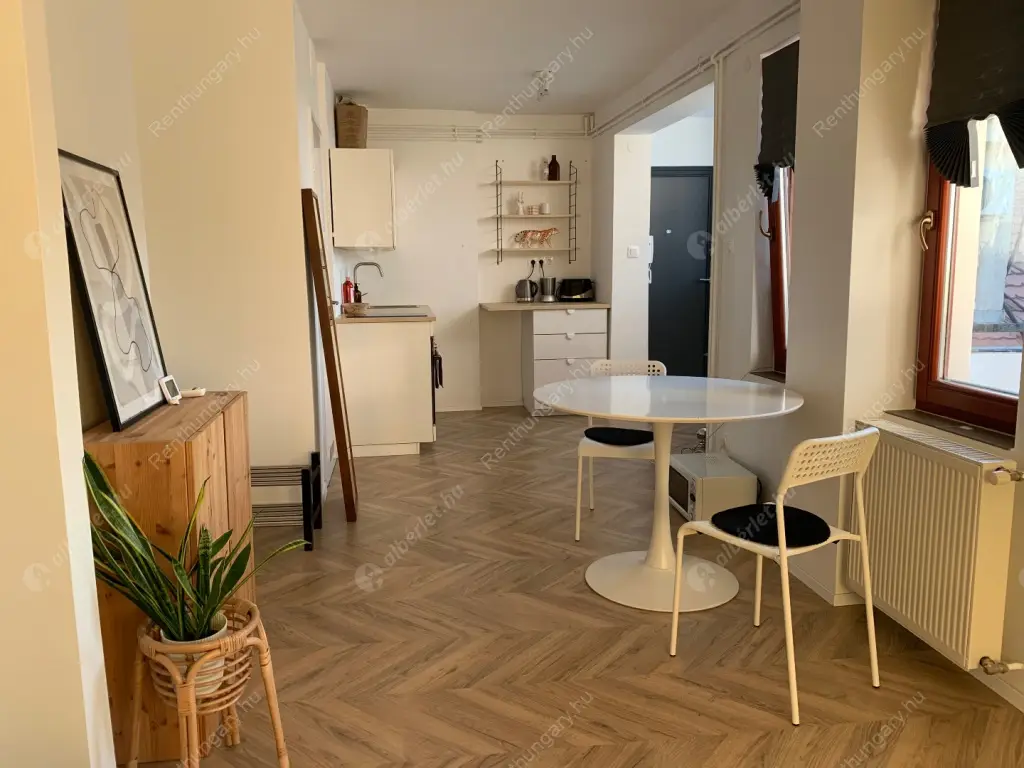 Kiadó albérlet 250000 Ft/hó áron: Budapest, XI. kerület  Bartók Béla út. Mérete: 36 nm, 1 szobás | Alberlet.hu - 6510341