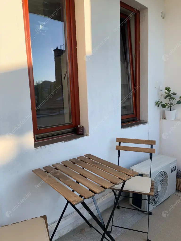 Kiadó albérlet 250000 Ft/hó áron: Budapest, XI. kerület  Bartók Béla út. Mérete: 36 nm, 1 szobás | Alberlet.hu - 6510349