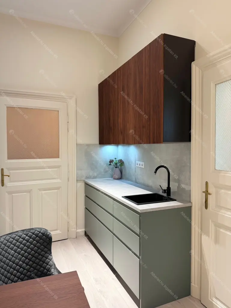 Kiadó albérlet 250000 Ft/hó áron: Budapest, XI. kerület  Bartók Béla út. Mérete: 40 nm, 1 szobás | Alberlet.hu - 6675616