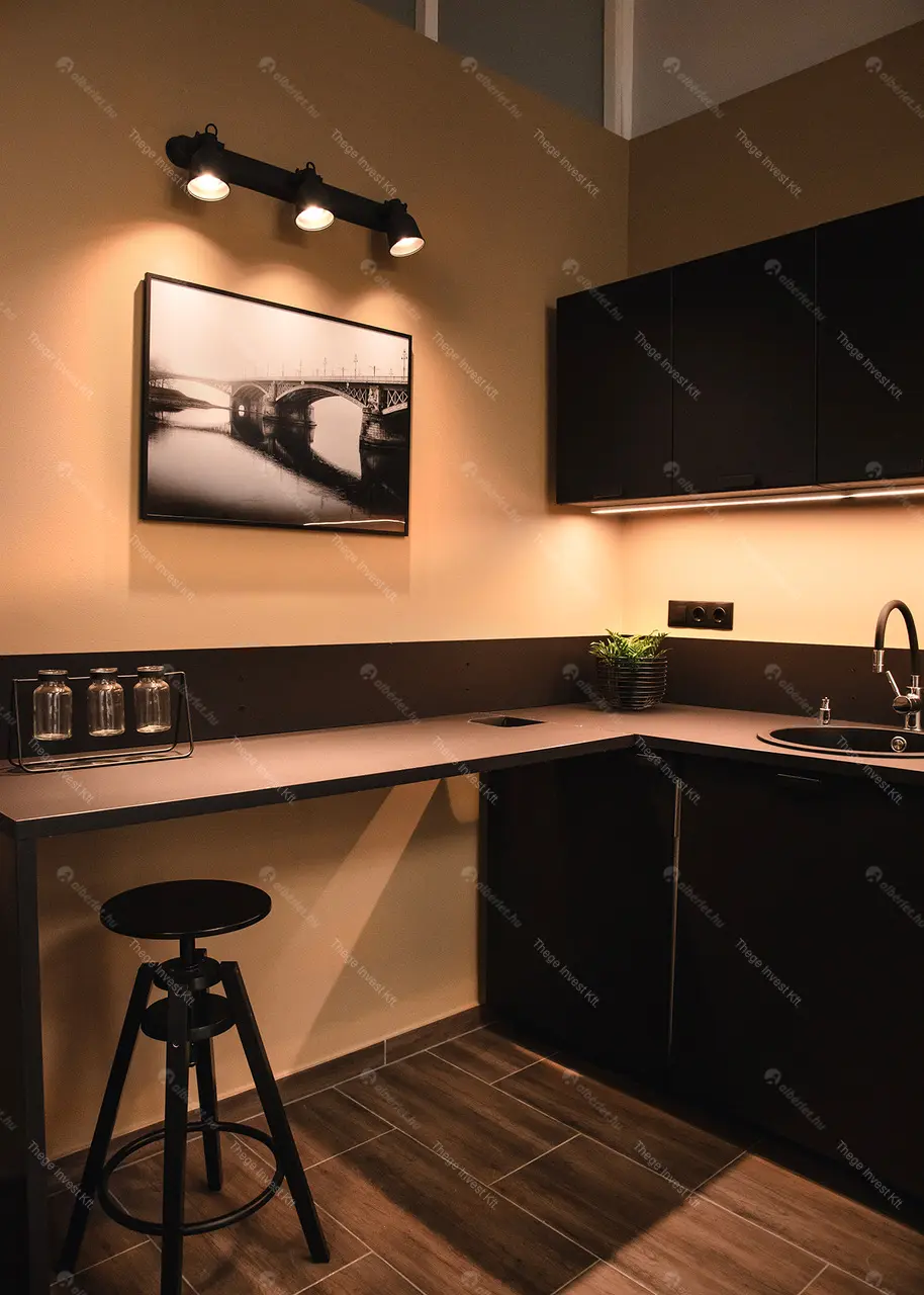 Kiadó albérlet 270000 Ft/hó áron: Budapest, XI. kerület  Bartók Béla út. Mérete: 41 nm, 1 szobás | Alberlet.hu - 6671795