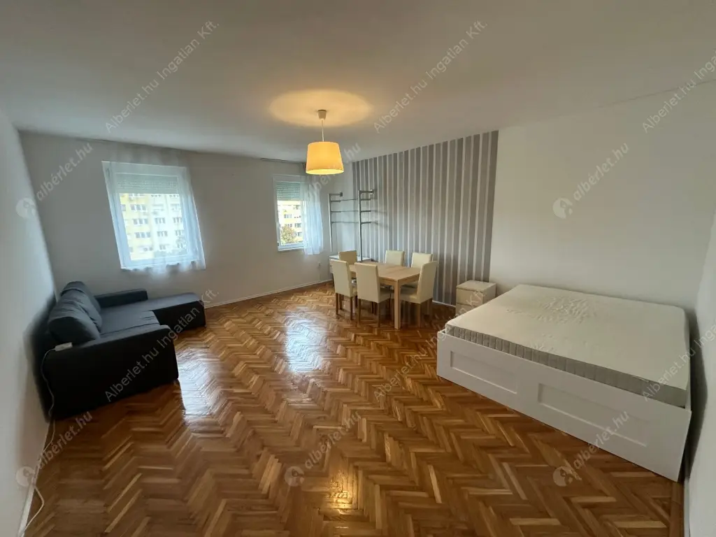 Kiadó albérlet 250000 Ft/hó áron: Budapest, XI. kerület  Bartók Béla út. Mérete: 45 nm, 1 szobás | Alberlet.hu - 6549287