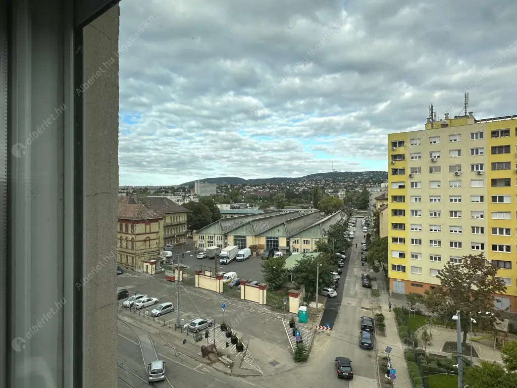 Kiadó albérlet 250000 Ft/hó áron: Budapest, XI. kerület  Bartók Béla út. Mérete: 45 nm, 1 szobás | Alberlet.hu - 6549289