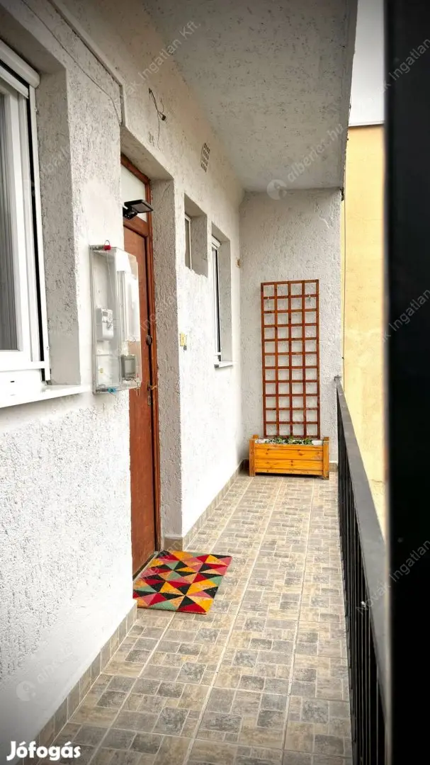 Kiadó albérlet 350000 Ft/hó áron: Budapest, XI. kerület  Bartók Béla út. Mérete: 56 nm, 1 szobás | Alberlet.hu - 6604586