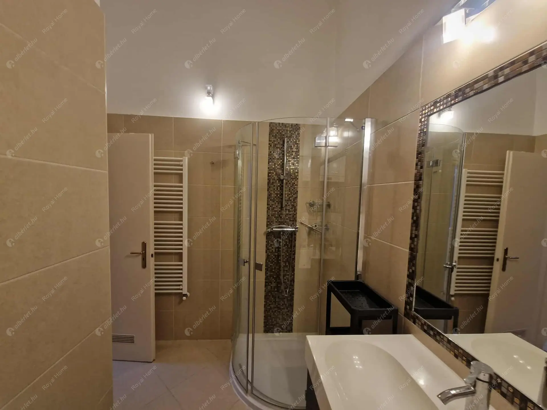 Kiadó albérlet 270000 Ft/hó áron: Budapest, XI. kerület  Bartók Béla út. Mérete: 62 nm, 2 szobás | Alberlet.hu - 6542492