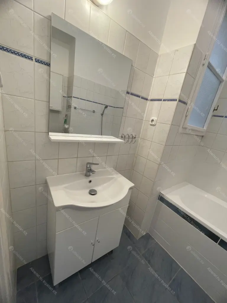 Kiadó albérlet 240000 Ft/hó áron: Budapest, XI. kerület  Bartók Béla út. Mérete: 69 nm, 2 szobás | Alberlet.hu - 6708786