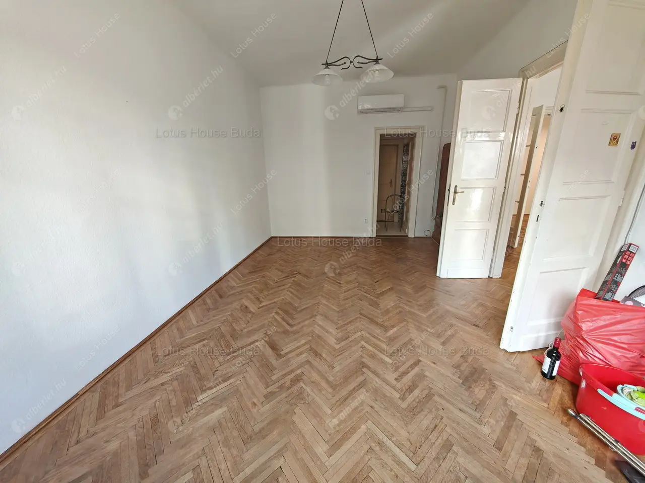 Kiadó albérlet 280000 Ft/hó áron: Budapest, XI. kerület  Bartók Béla út. Mérete: 84 nm, 3 szobás | Alberlet.hu - 6555793