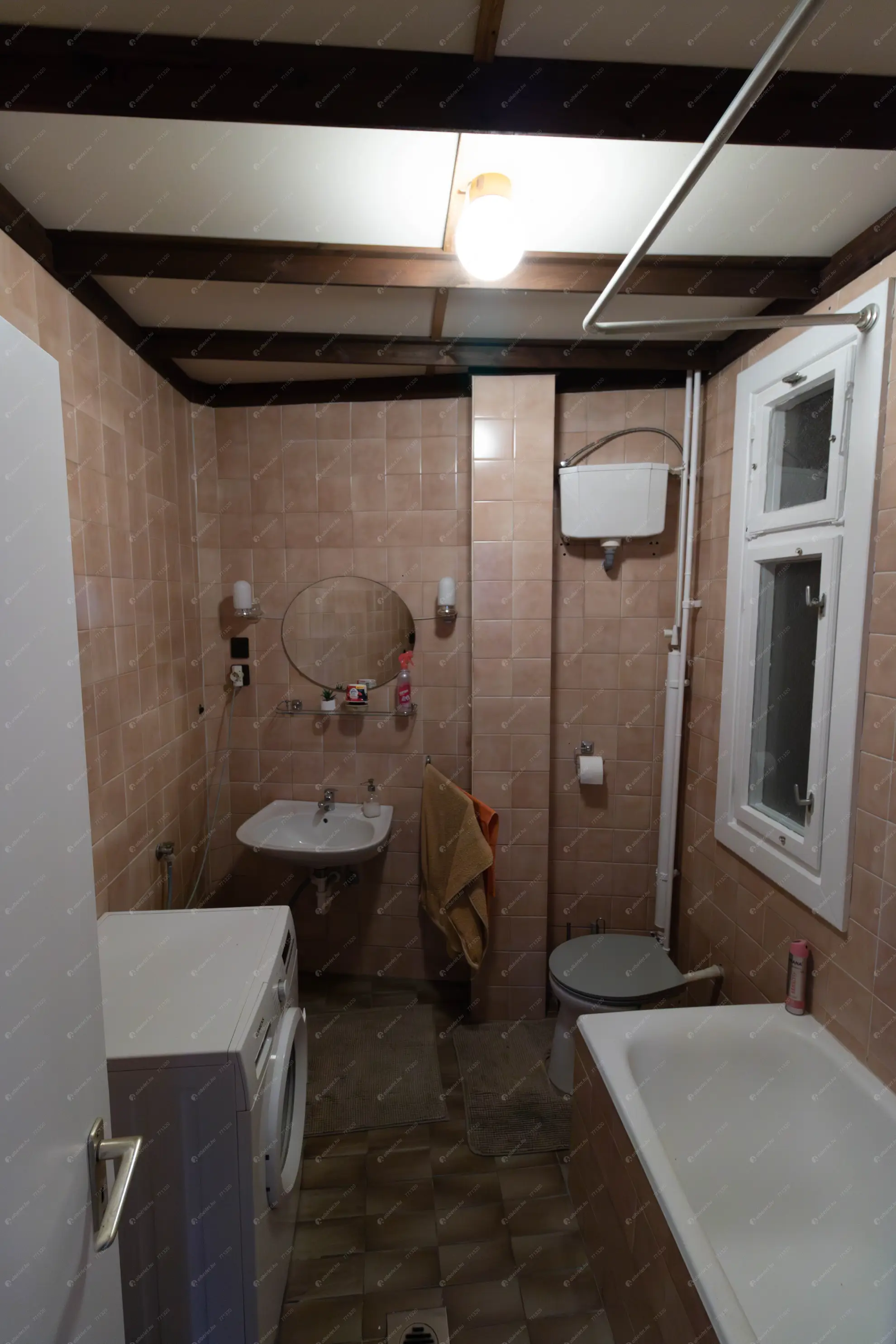 Kiadó albérlet 270000 Ft/hó áron: Budapest, XI. kerület   Bercsényi u. . Mérete: 68 nm, 3 szobás | Alberlet.hu - 6588339