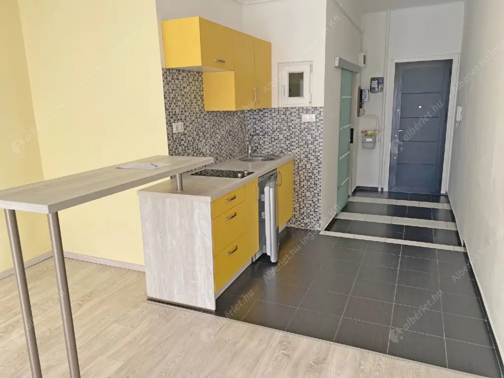 Kiadó albérlet 200000 Ft/hó áron: Budapest, XI. kerület  Bercsényi utca. Mérete: 33 nm, 1 szobás | Alberlet.hu - 6605365