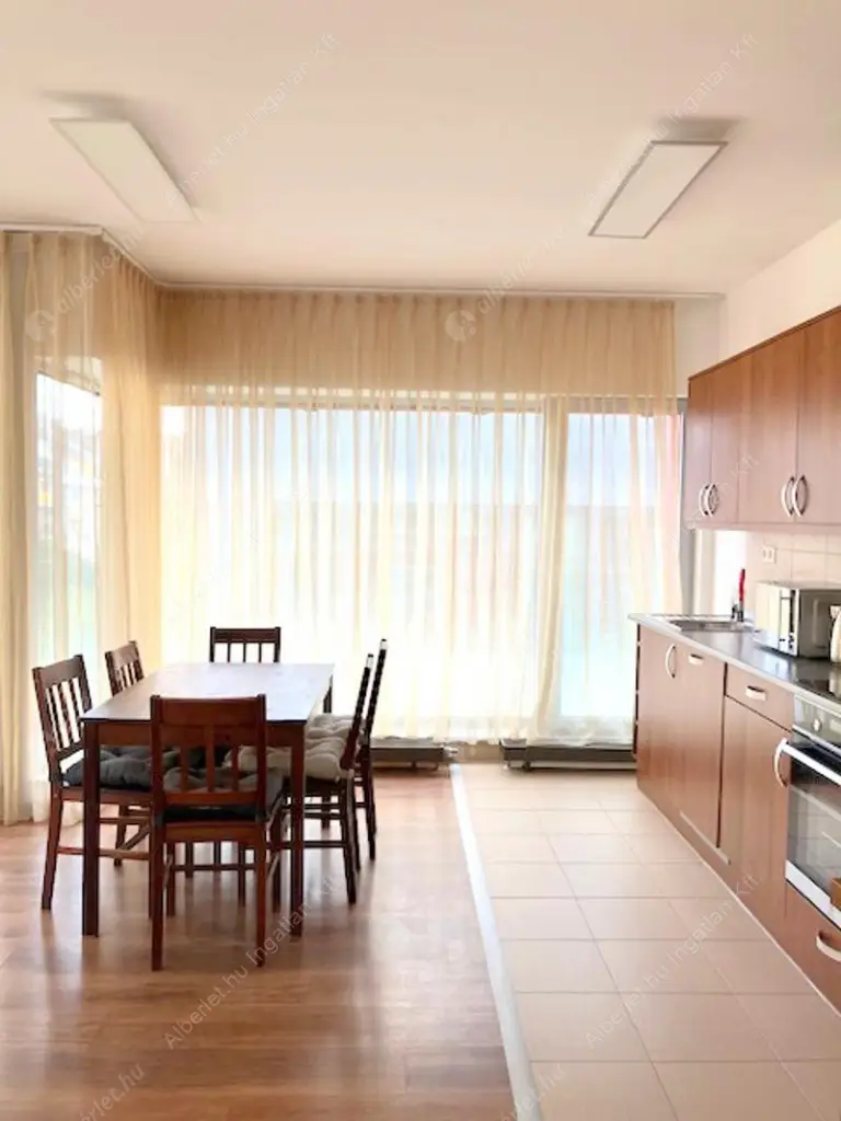 Kiadó albérlet 385000 Ft/hó áron: Budapest, XI. kerület  Bercsényi utca. Mérete: 53 nm, 2 szobás | Alberlet.hu - 6560098