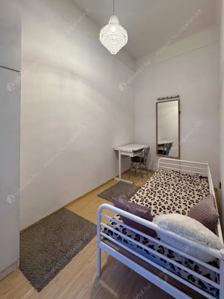 Kiadó albérlet 249000 Ft/hó áron: Budapest, XI. kerület  Bercsényi utca. Mérete: 68 nm, 3 szobás | Alberlet.hu - 6608441