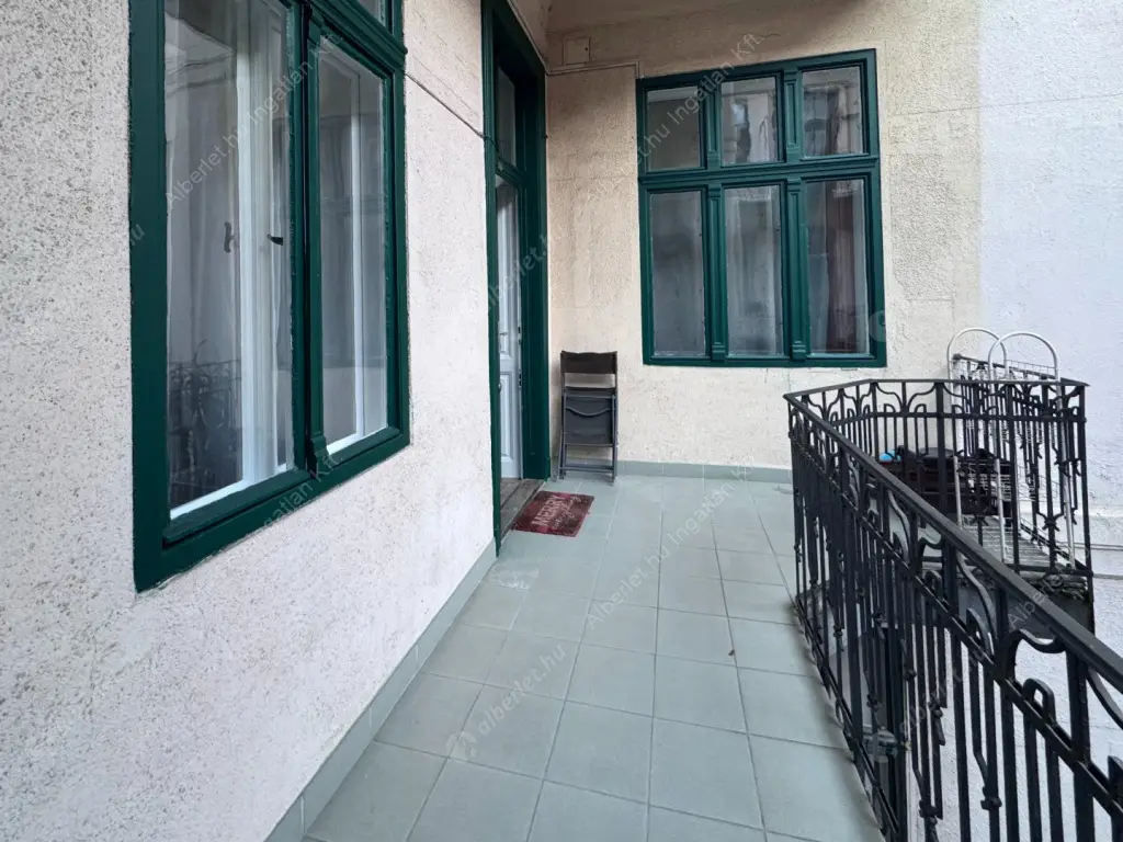 Kiadó albérlet 249000 Ft/hó áron: Budapest, XI. kerület  Bercsényi utca. Mérete: 68 nm, 3 szobás | Alberlet.hu - 6608453