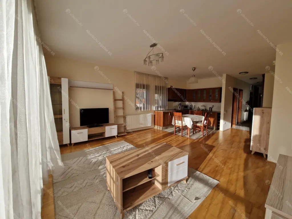 Kiadó albérlet 790000 Ft/hó áron: Budapest, XI. kerület  Beregszász út. Mérete: 124 nm, 3 szobás | Alberlet.hu - 6653421