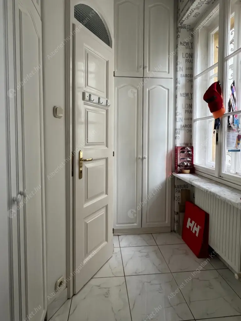 Kiadó albérlet 490000 Ft/hó áron: Budapest, XI. kerület  Bicskei utca. Mérete: 109 nm, 3 szobás | Alberlet.hu - 6516325