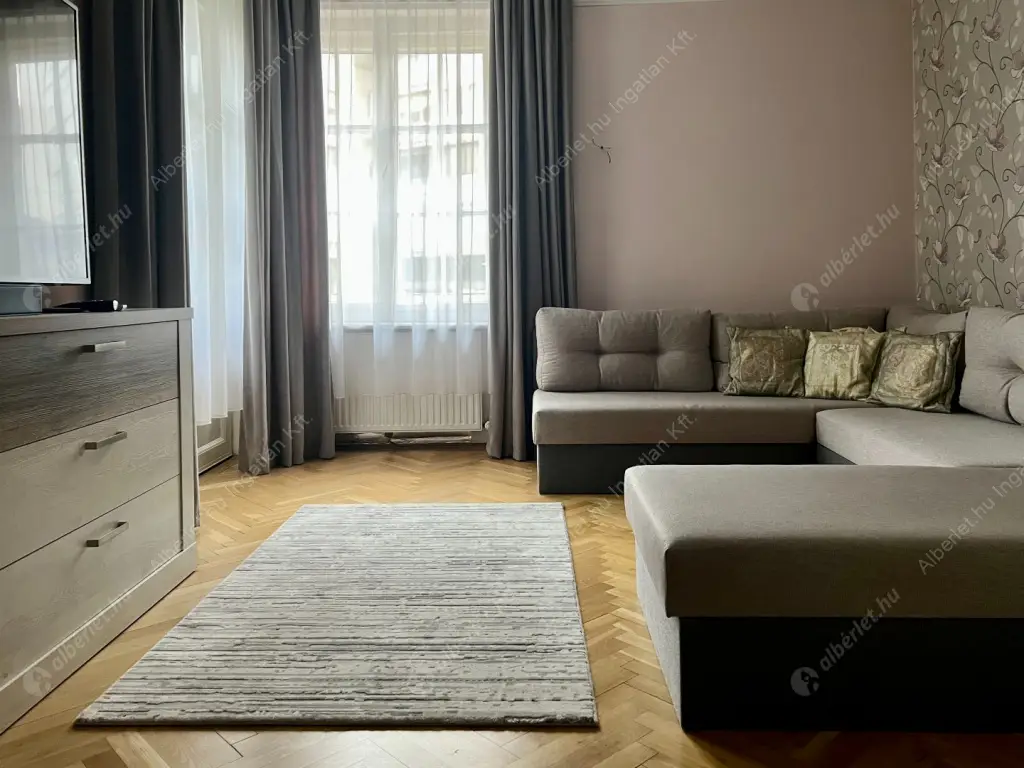 Kiadó albérlet 490000 Ft/hó áron: Budapest, XI. kerület  Bicskei utca. Mérete: 109 nm, 3 szobás | Alberlet.hu - 6516337