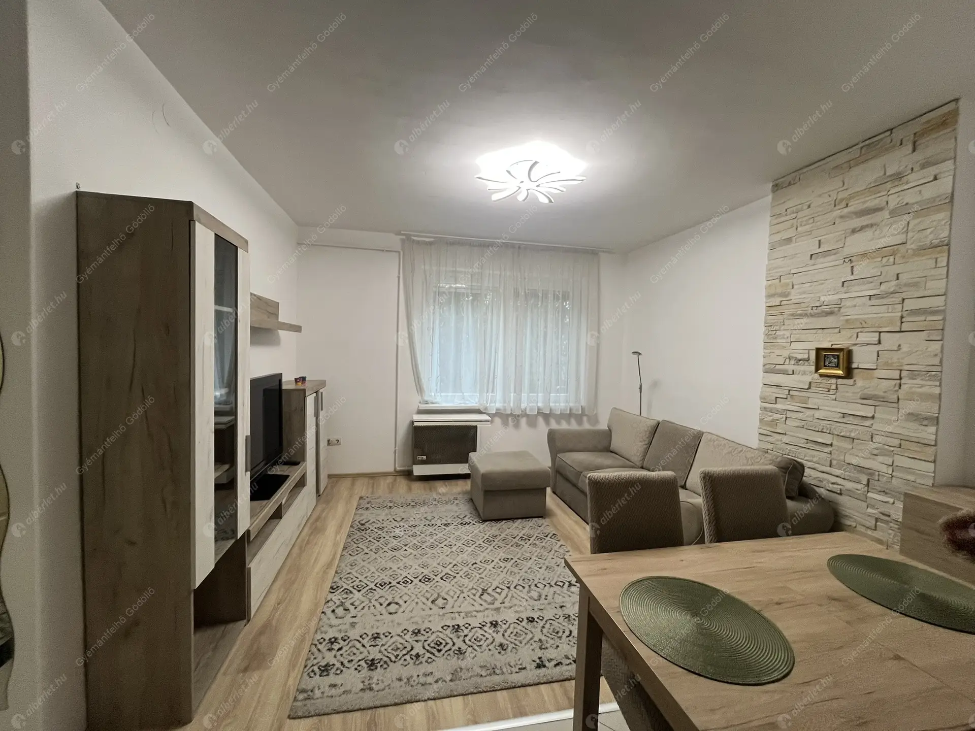 Kiadó albérlet 250000 Ft/hó áron: Budapest, XI. kerület  Bikszádi utca. Mérete: 49 nm, 1 szobás | Alberlet.hu - 6404718