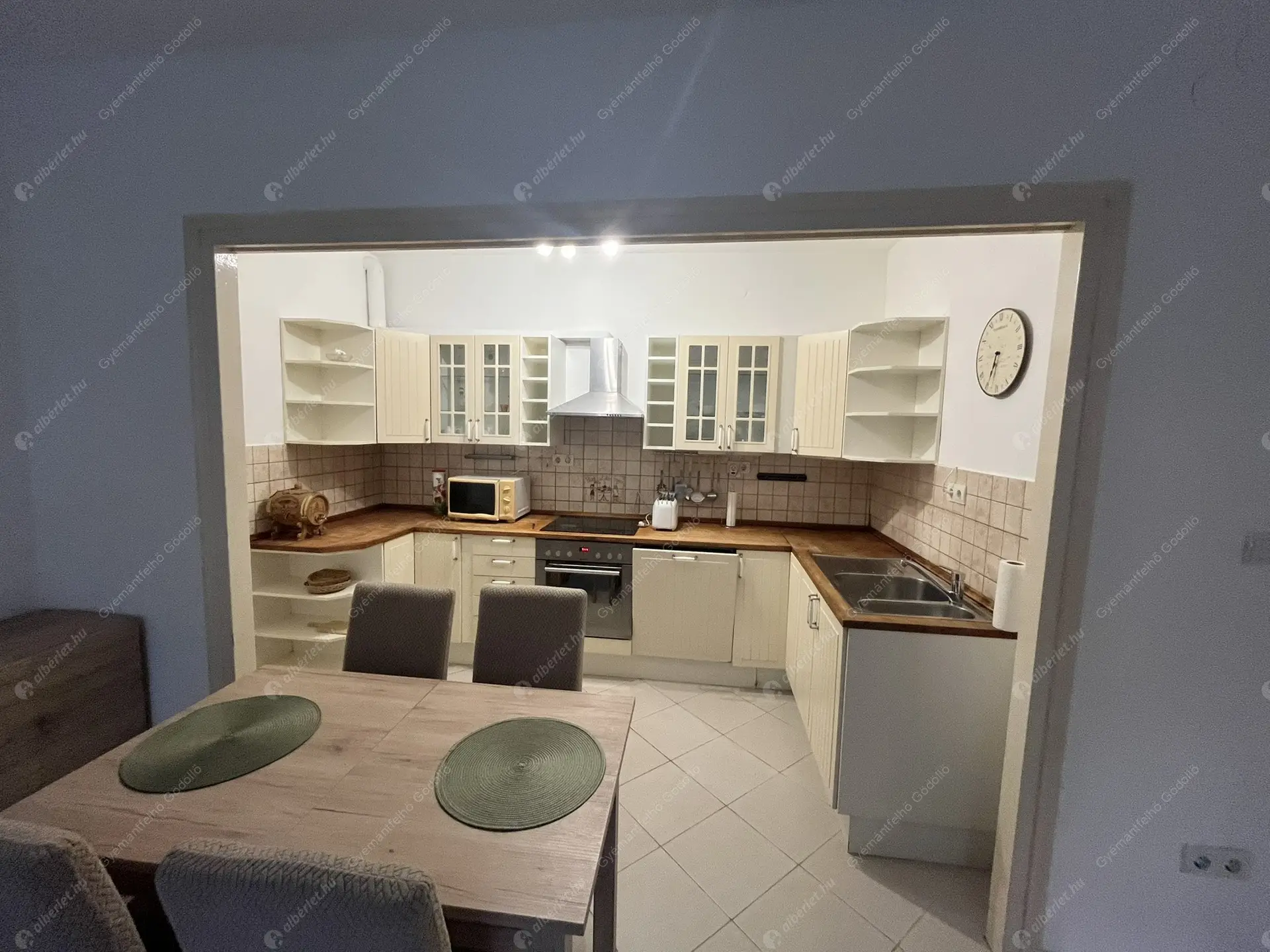 Kiadó albérlet 250000 Ft/hó áron: Budapest, XI. kerület  Bikszádi utca. Mérete: 49 nm, 1 szobás | Alberlet.hu - 6404722