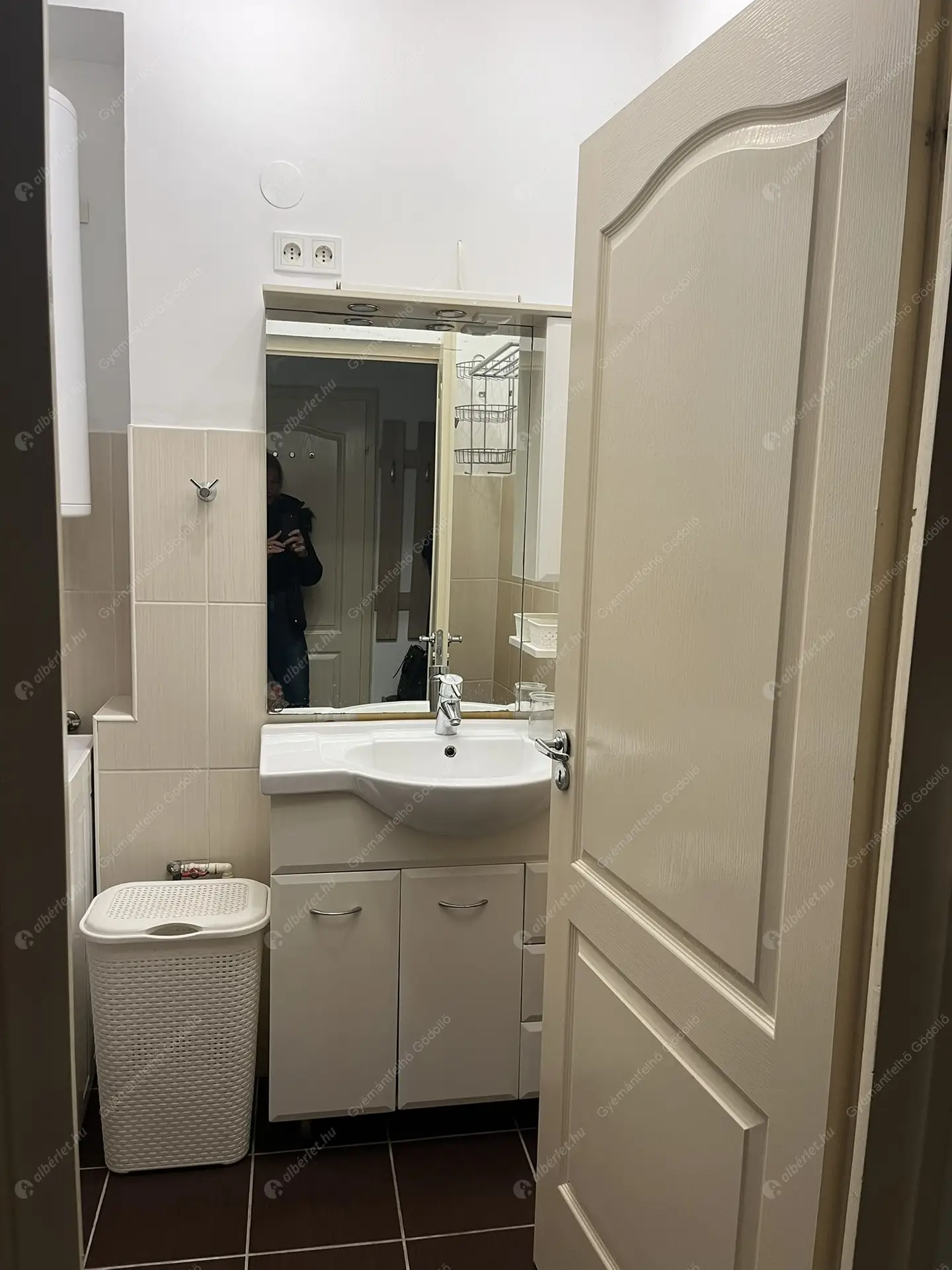 Kiadó albérlet 250000 Ft/hó áron: Budapest, XI. kerület  Bikszádi utca. Mérete: 49 nm, 1 szobás | Alberlet.hu - 6404728