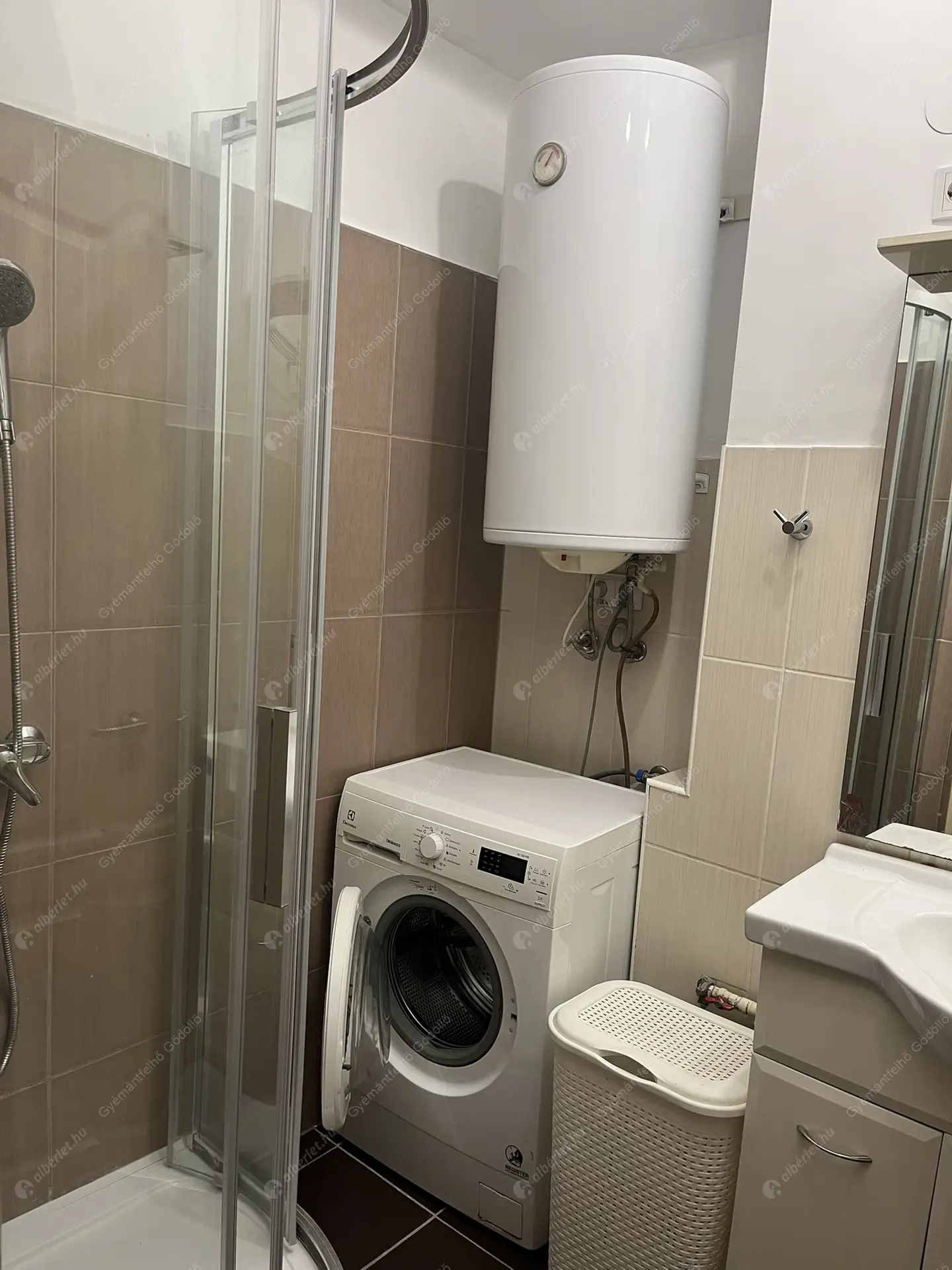 Kiadó albérlet 250000 Ft/hó áron: Budapest, XI. kerület  Bikszádi utca. Mérete: 49 nm, 1 szobás | Alberlet.hu - 6404729