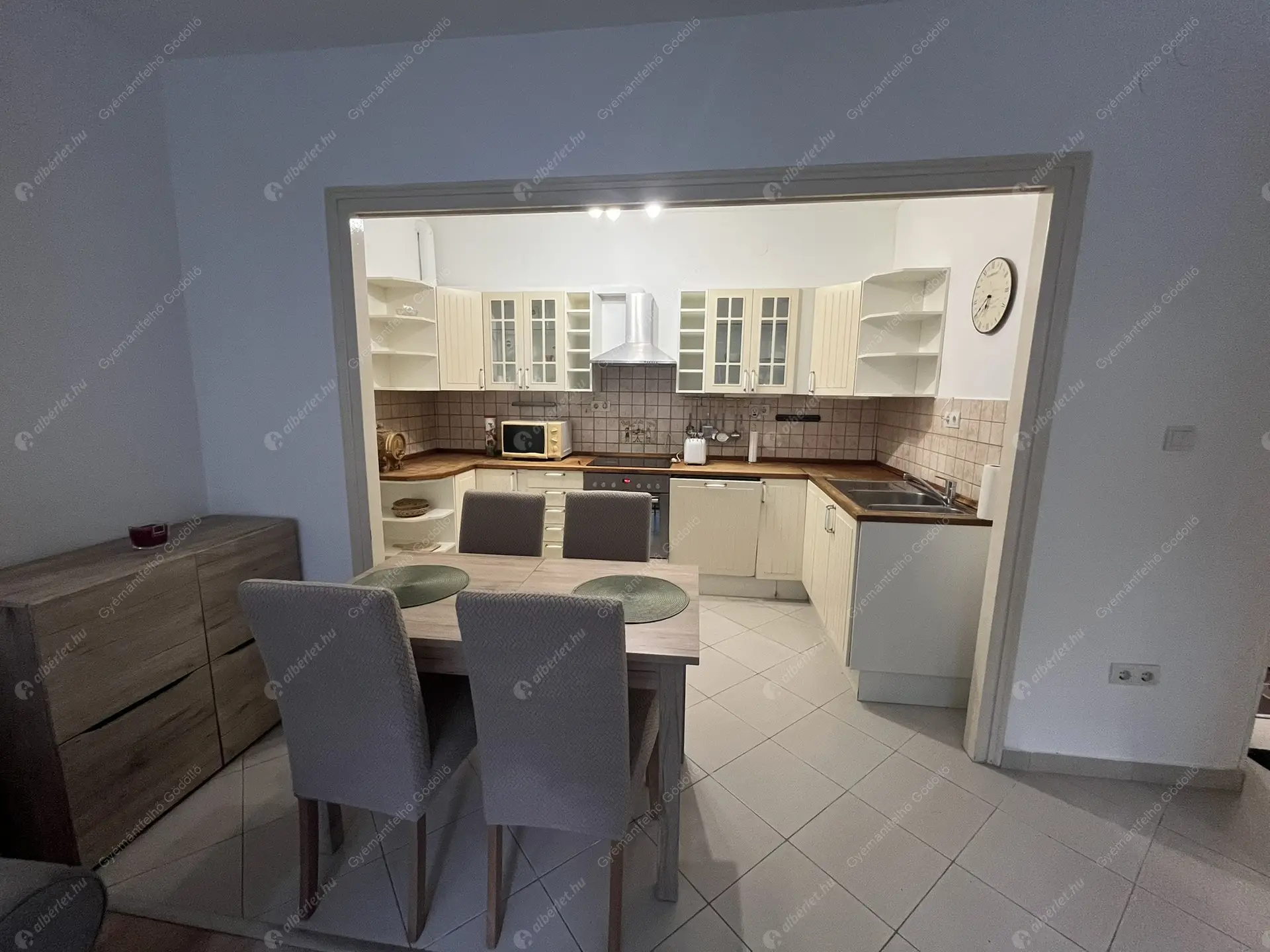 Kiadó albérlet 250000 Ft/hó áron: Budapest, XI. kerület  Bikszádi utca. Mérete: 49 nm, 1 szobás | Alberlet.hu - 6404732