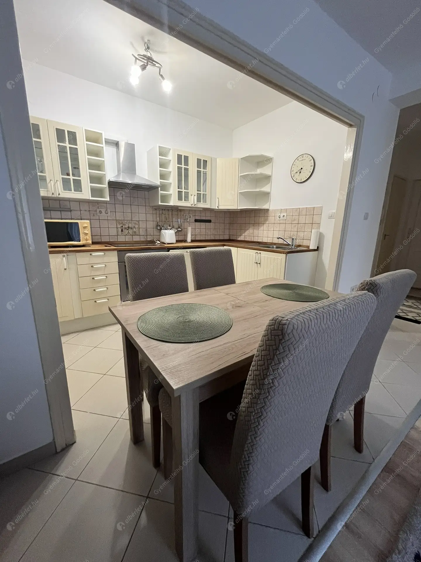 Kiadó albérlet 250000 Ft/hó áron: Budapest, XI. kerület  Bikszádi utca. Mérete: 49 nm, 1 szobás | Alberlet.hu - 6404734