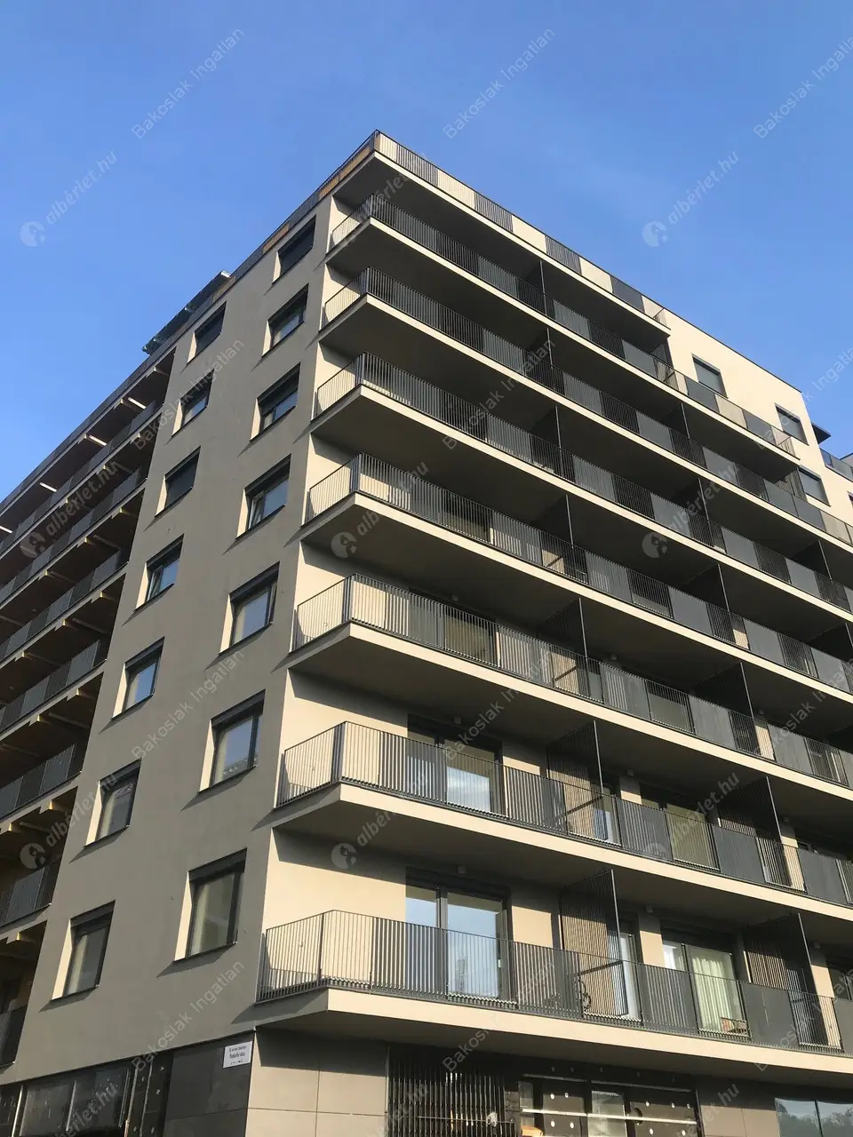 Kiadó albérlet 300000 Ft/hó áron: Budapest, XI. kerület  Bíró László József körút. Mérete: 50 nm, 2 szobás | Alberlet.hu - 5005162